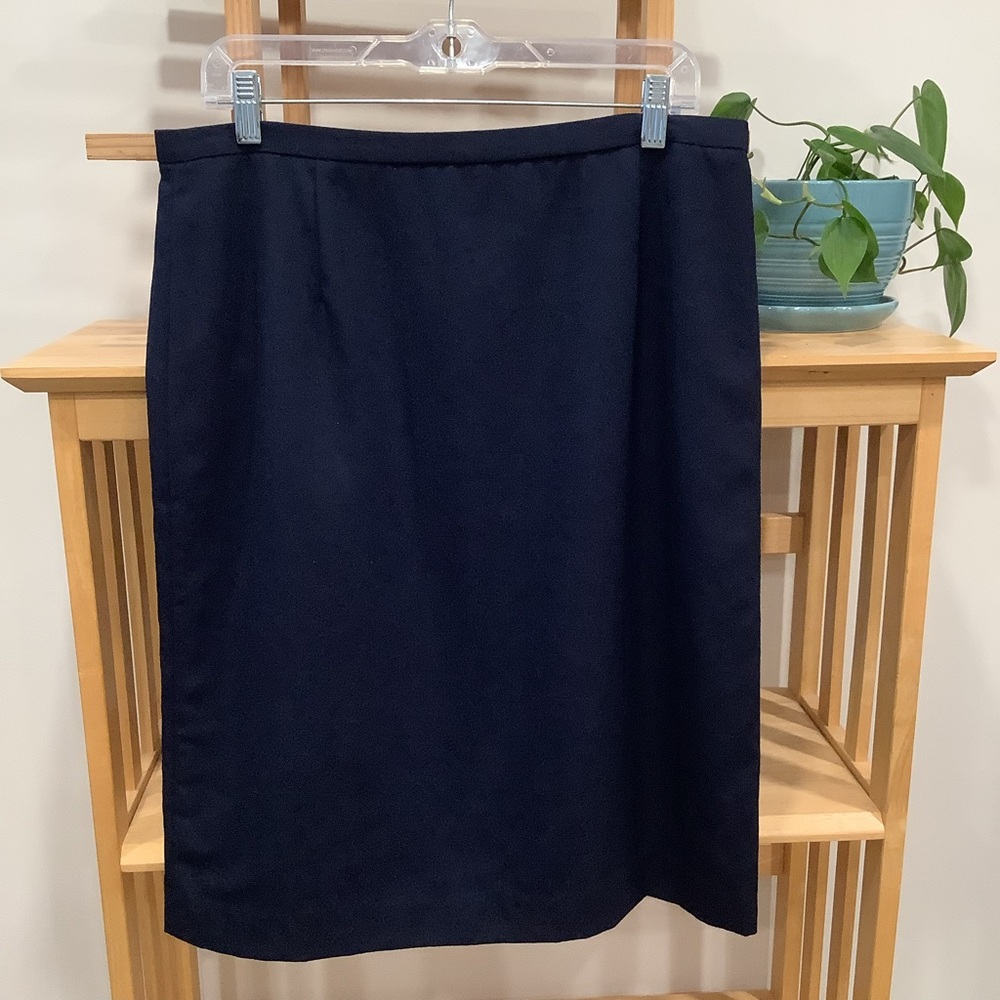 Vintage 90s PENDLETON 100% Virgin Wool Navy Blue Pencil Skirt Size 12 Petite
